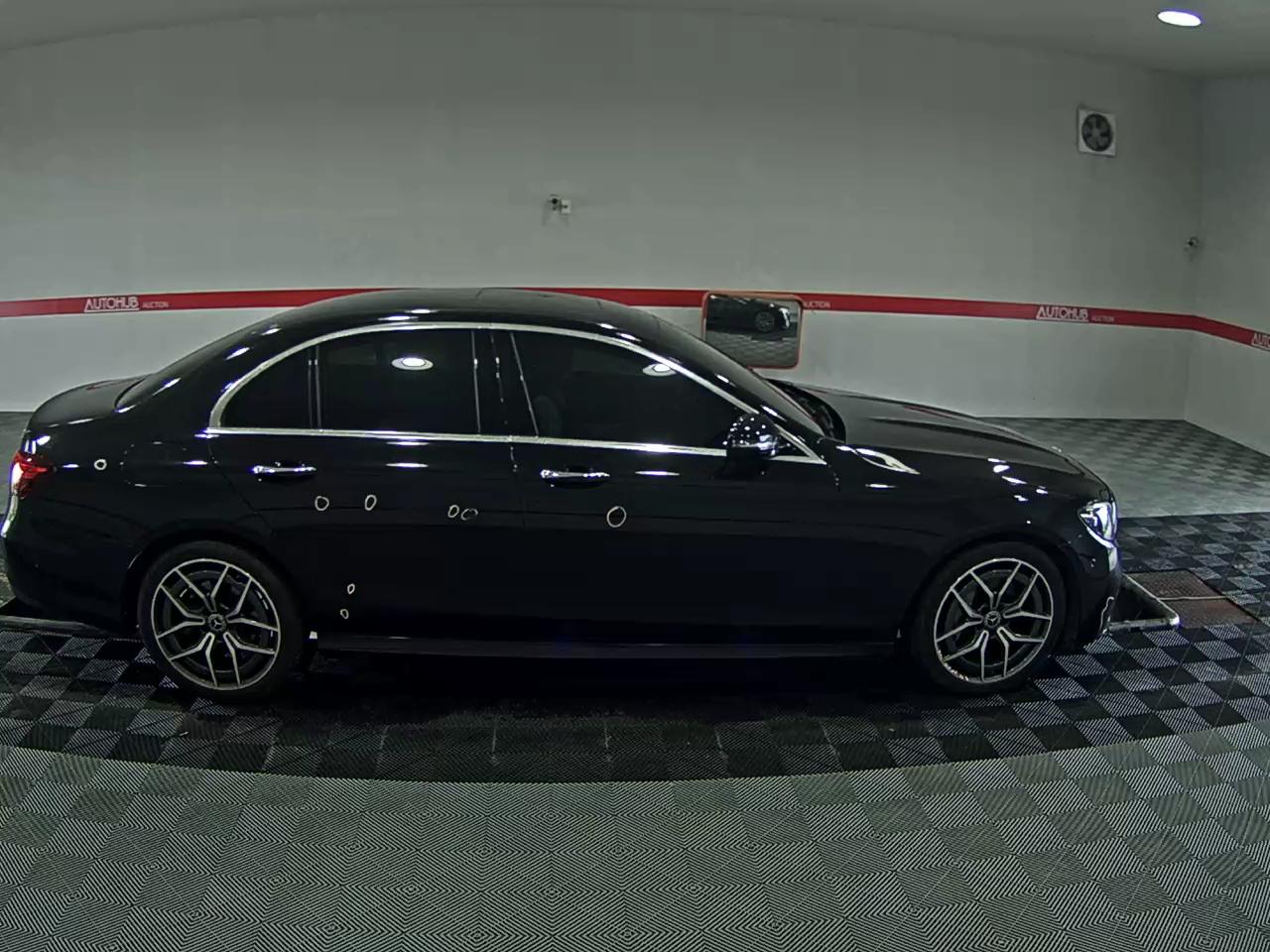 مرسيدس بنز E Class (5Th Gen) E220D فورماتيك AMG Line 2021 E220d 4MATIC LINE