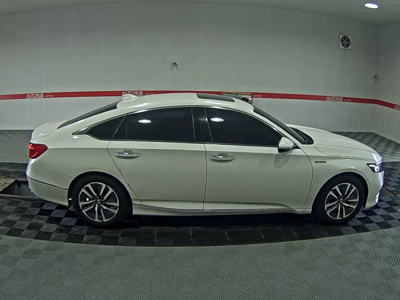 هوندا أكورد (10Th Gen) 2.0 هايبرد Touring 2019