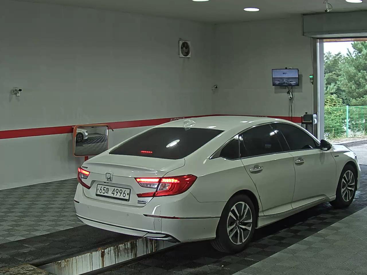 هوندا أكورد (10Th Gen) 2.0 هايبرد Touring 2019