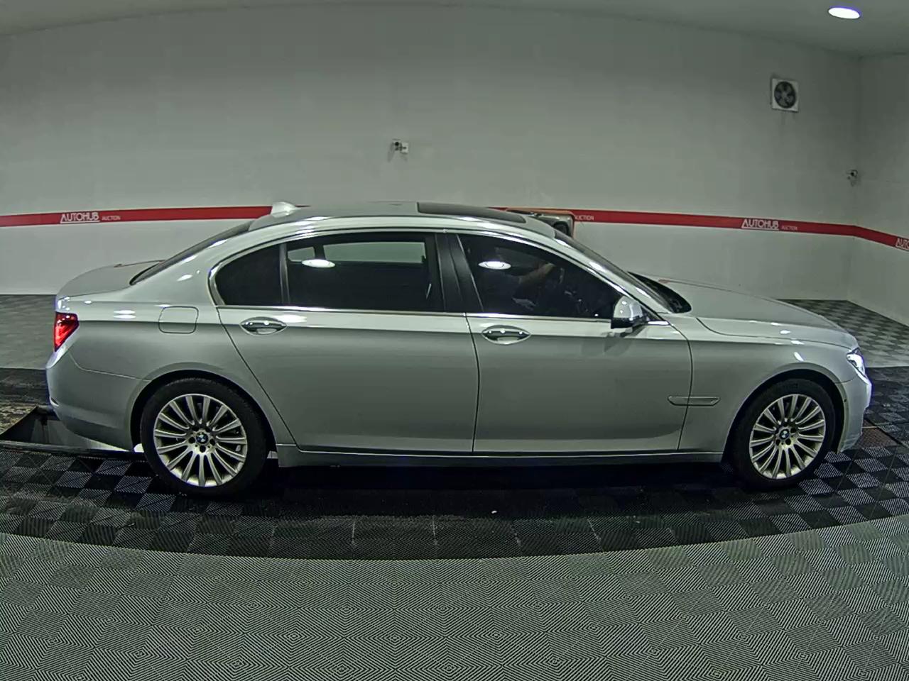 بي إم دبليو 7 Series (5Th Gen) 740Li 2013 740Li
