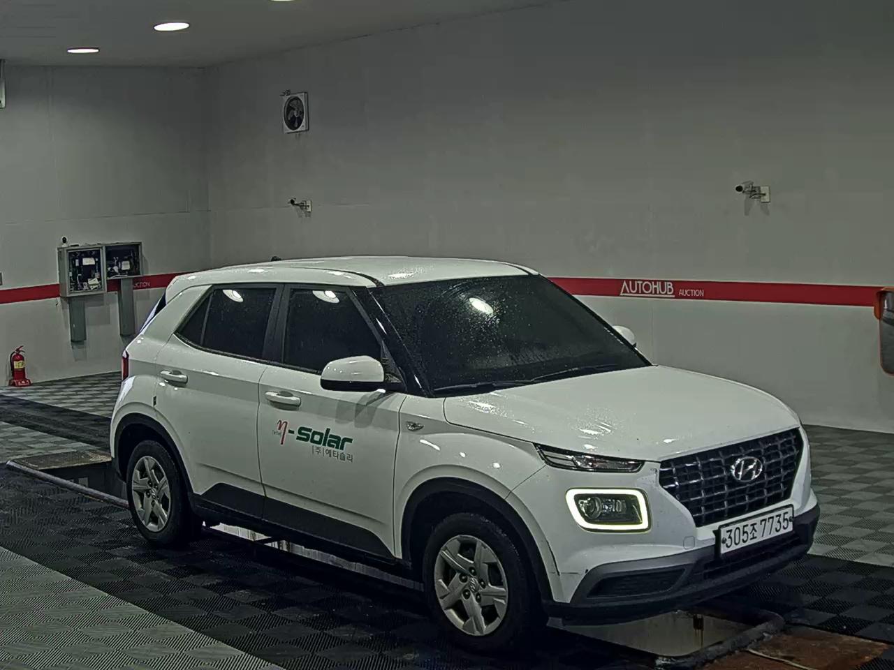هيونداي فانيو 1.6 بنزين سمارت 2020 SMART