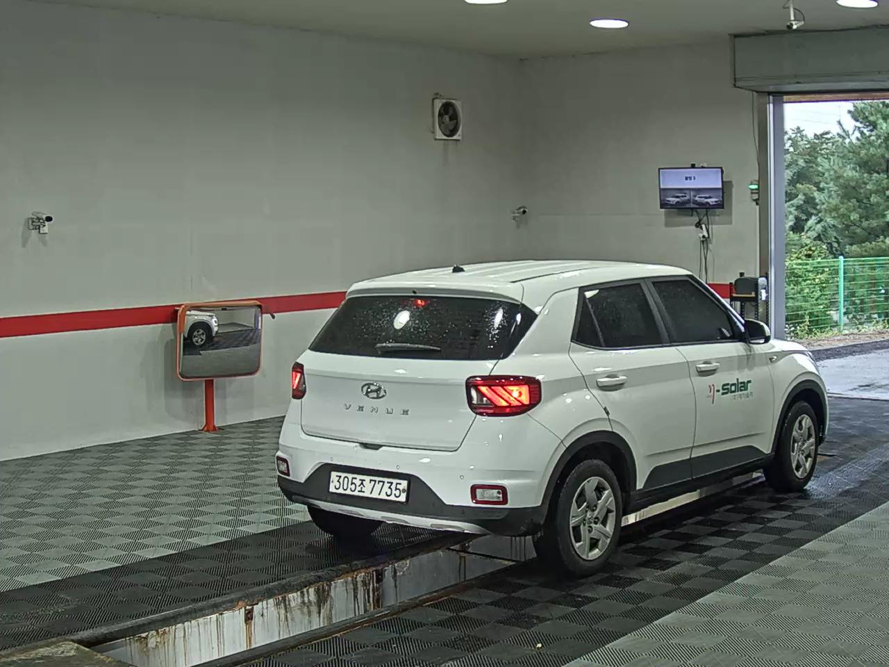 هيونداي فانيو 1.6 بنزين سمارت 2020 SMART