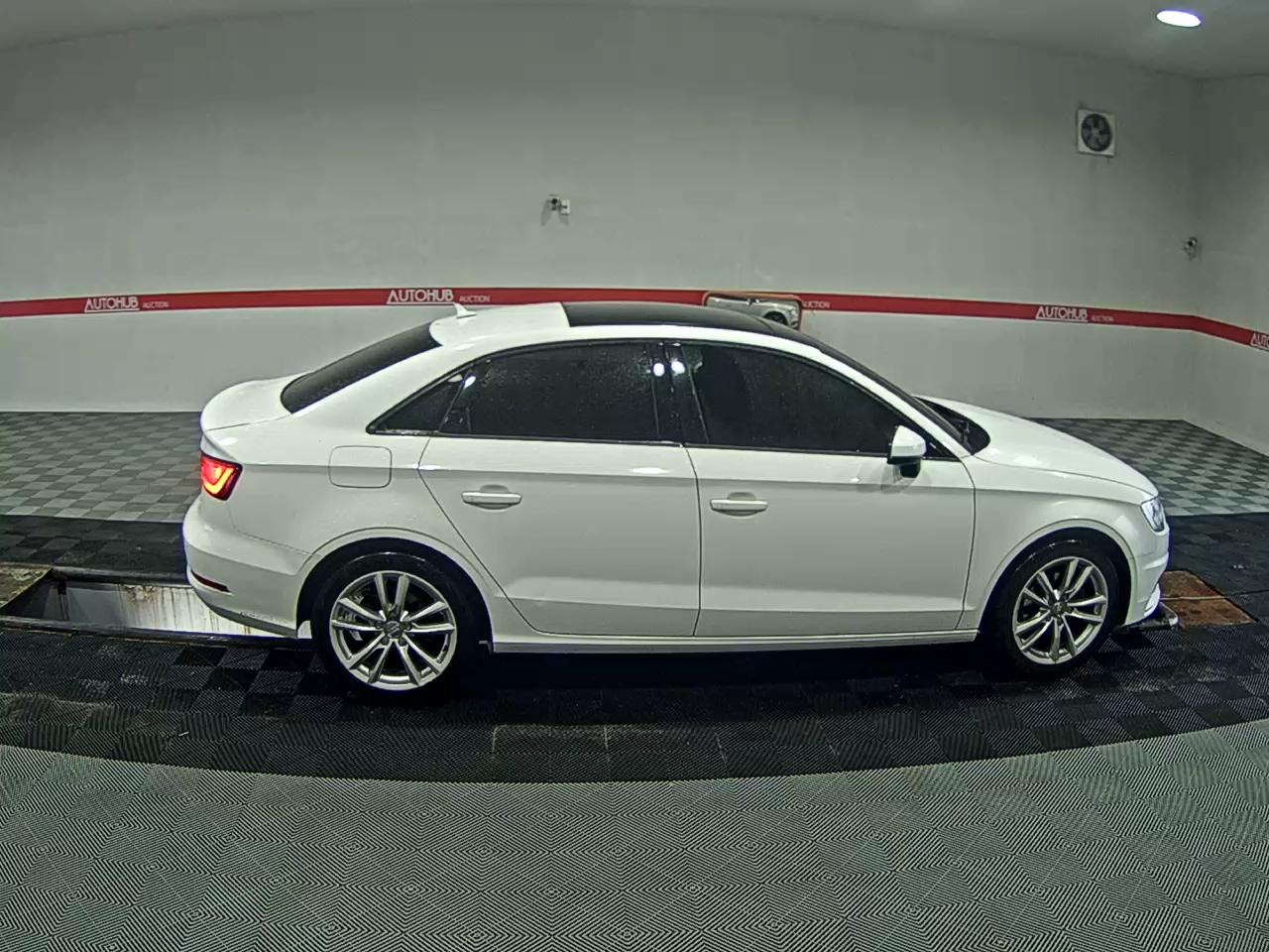 أودي إيه 3 (3Rd Gen) 35 TDI Dynamic 2016