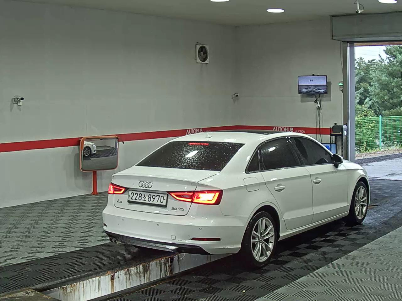 أودي إيه 3 (3Rd Gen) 35 TDI Dynamic 2016