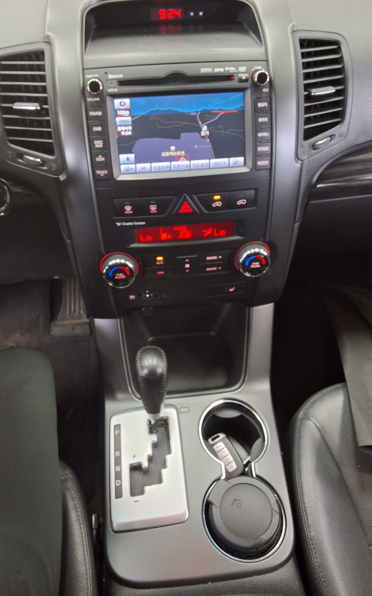 كيا سورينتو 2011 TLX فاخر