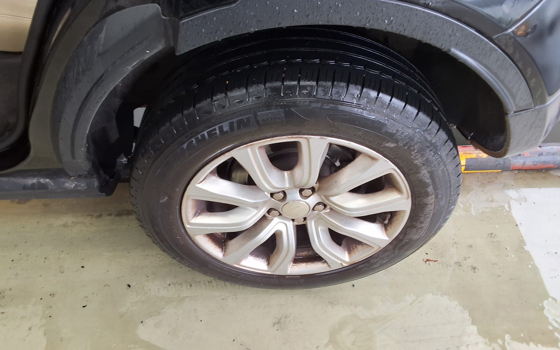 لاند روفر Rover رينج روفر Evoque 2.2 Sd4 Pure 2015