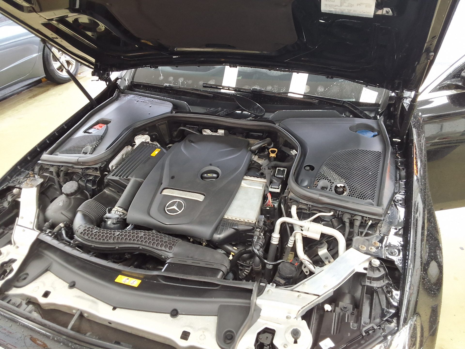 مرسيدس بنز E Class (5Th Gen) E300 Avantgarde 2019 E300