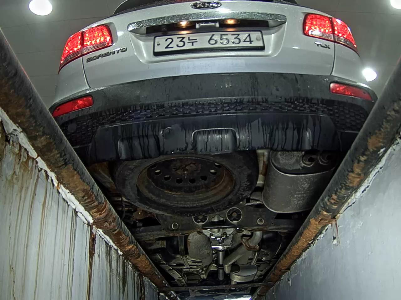 كيا سورينتو 2011 TLX فاخر