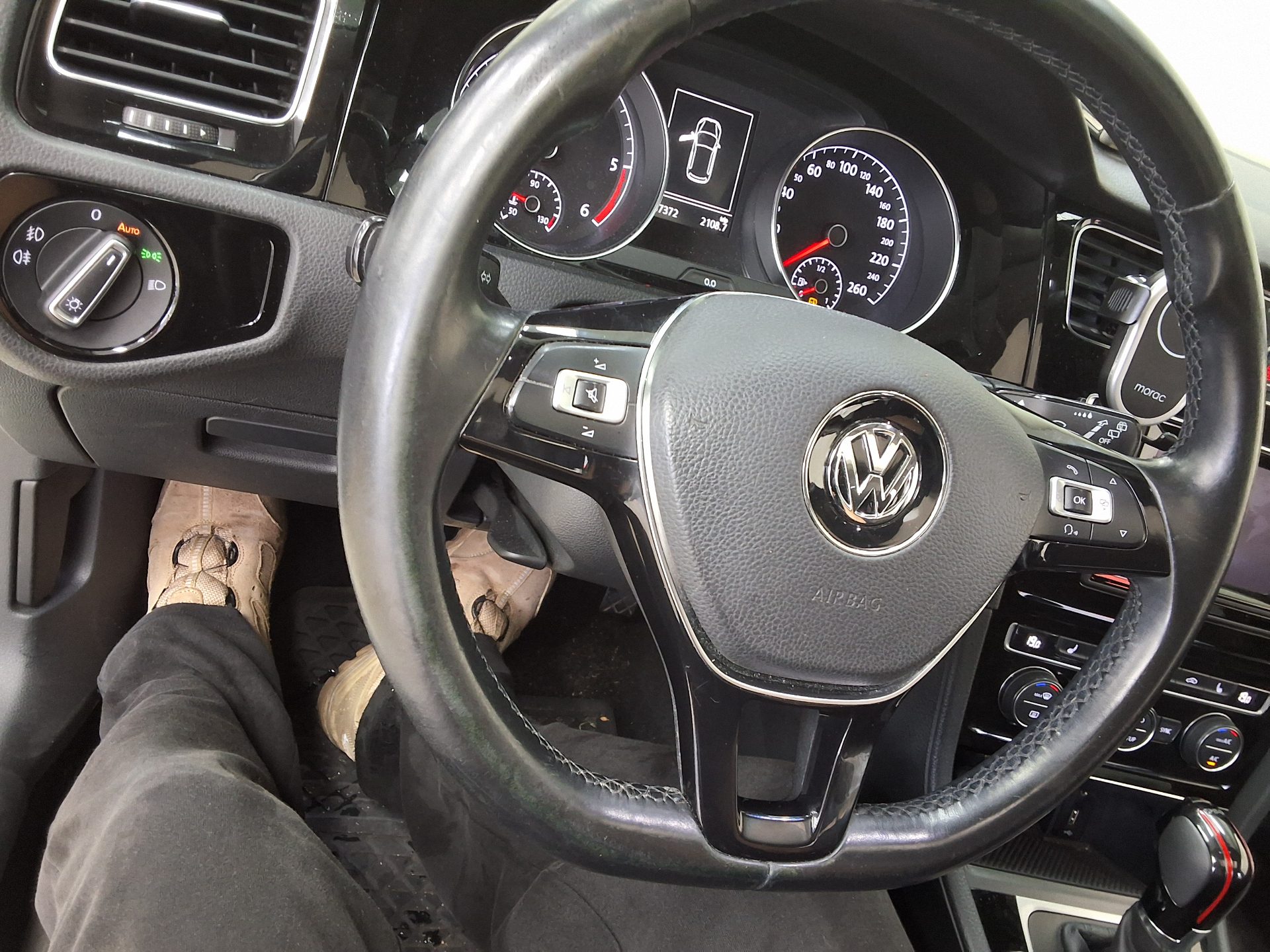 فولكس فاجن جولف (7Th Gen) 2.0 TDI 2014