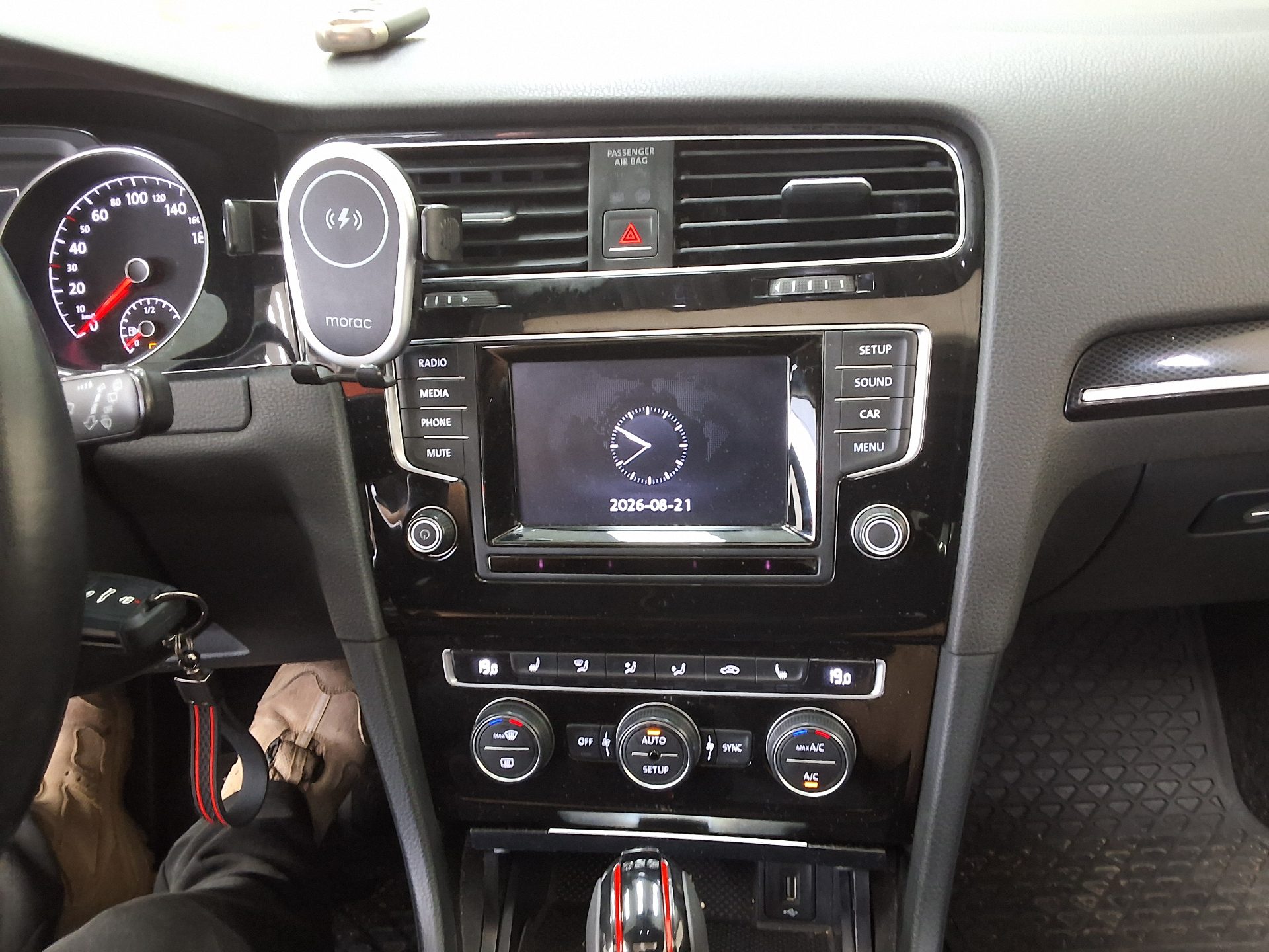 فولكس فاجن جولف (7Th Gen) 2.0 TDI 2014