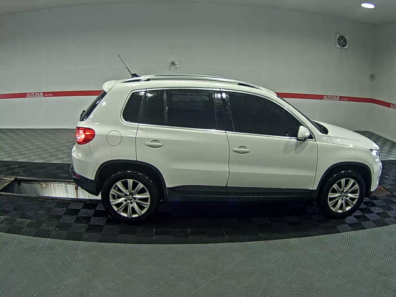 فولكس فاجن تيجوان 2.0 TDI 4Motion 2011