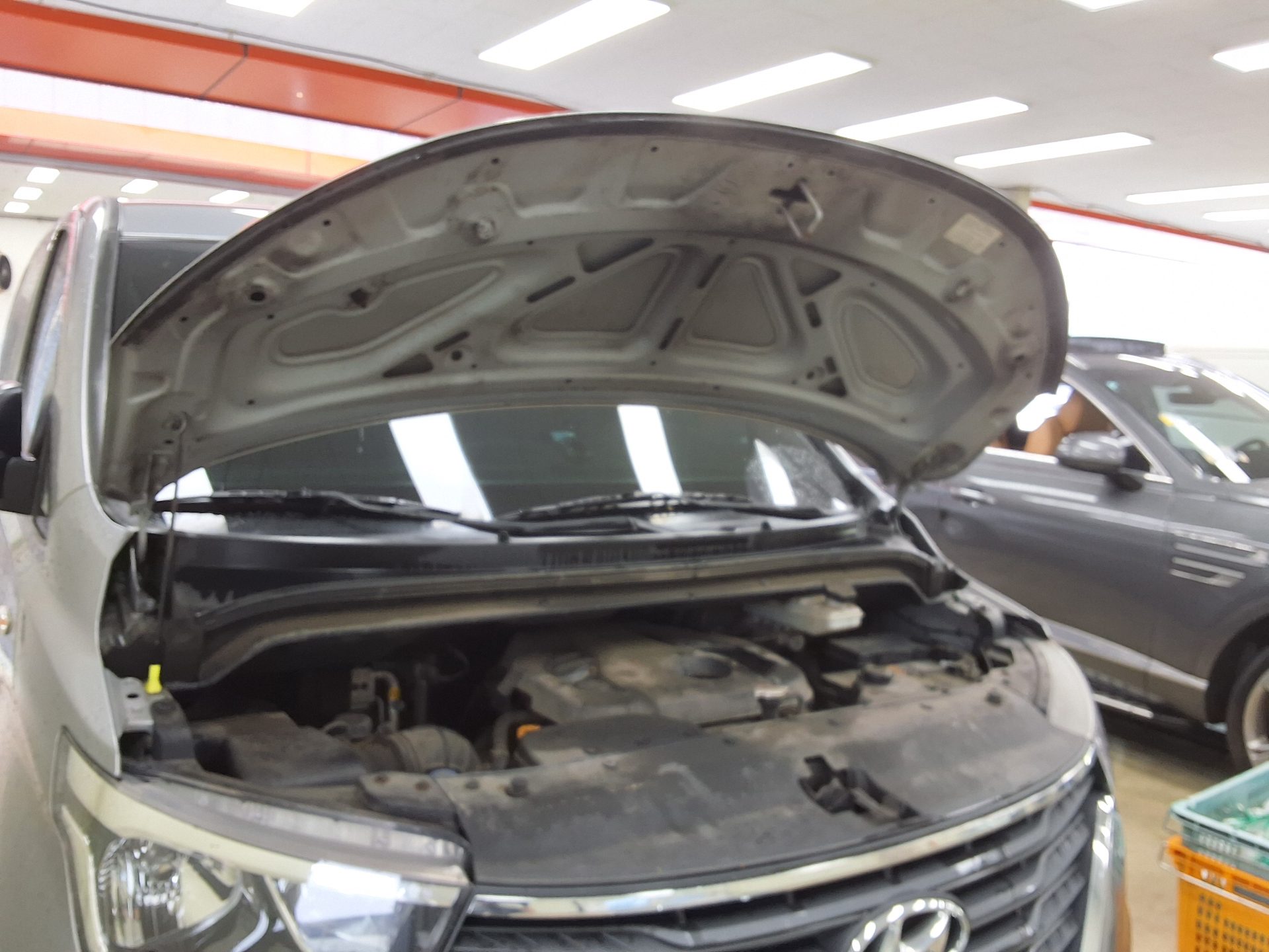 هيونداي الجديد جراند ستاركس 3 Seater ديزل فان ستايل 2019 VAN STYLE