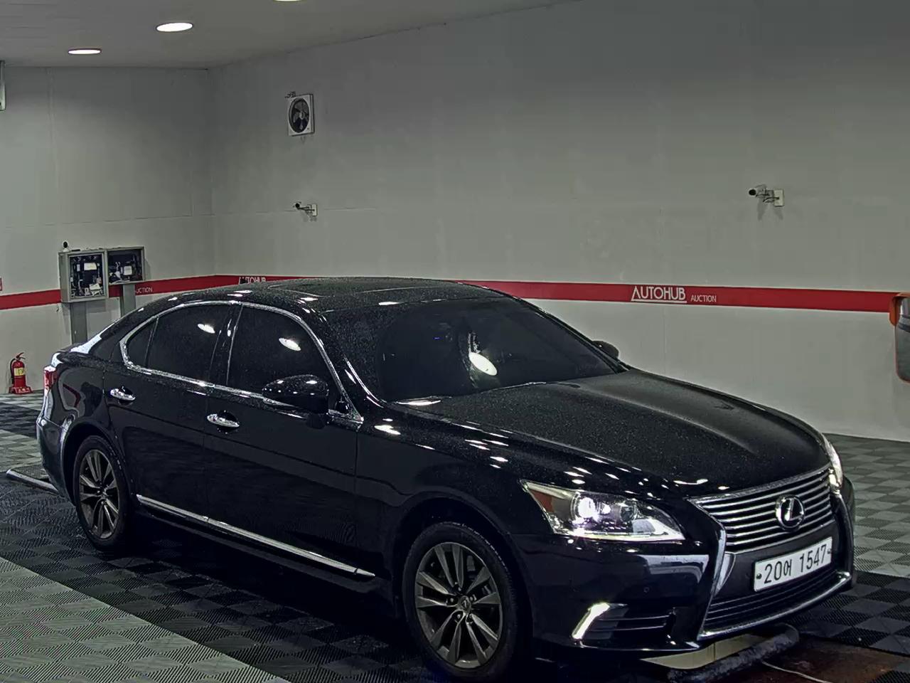 لكزس إل إس (4Th Gen) 460 دفع كلي 2013 LS دفع رباعي
