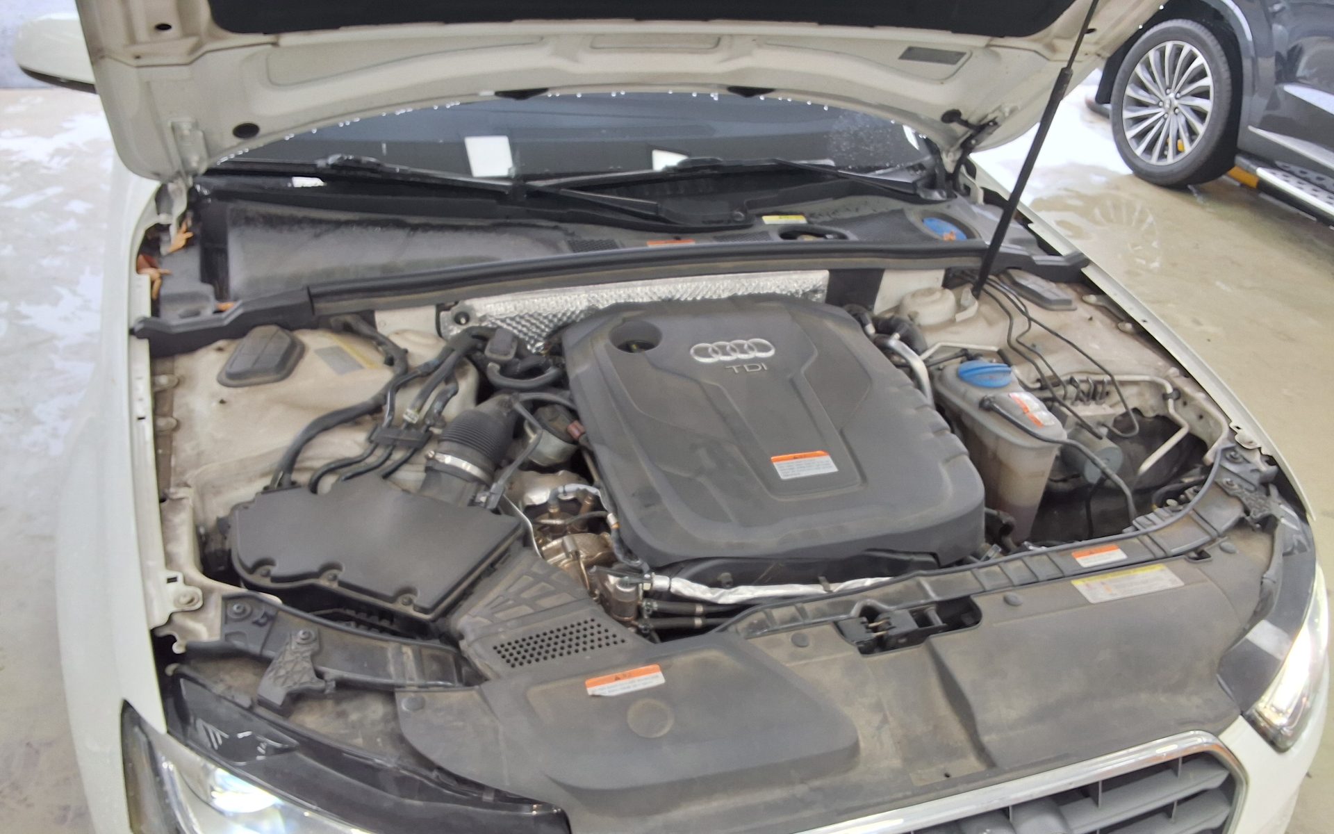 أودي إيه 4 (4Th Gen) 30 TDI 2015