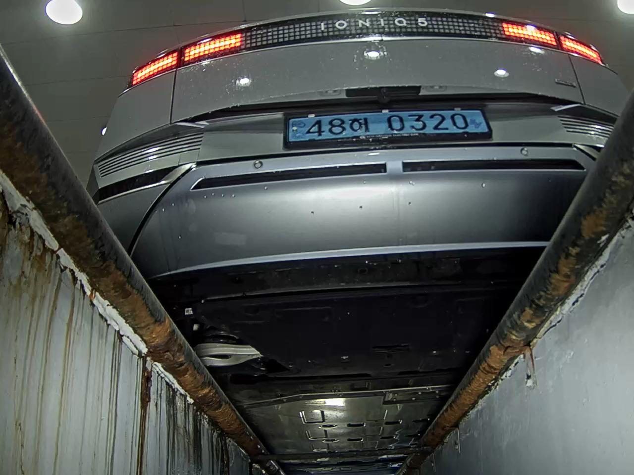 هيونداي أيونيك 2023 EV دفع رباعي طويل المدى PRESTIGE