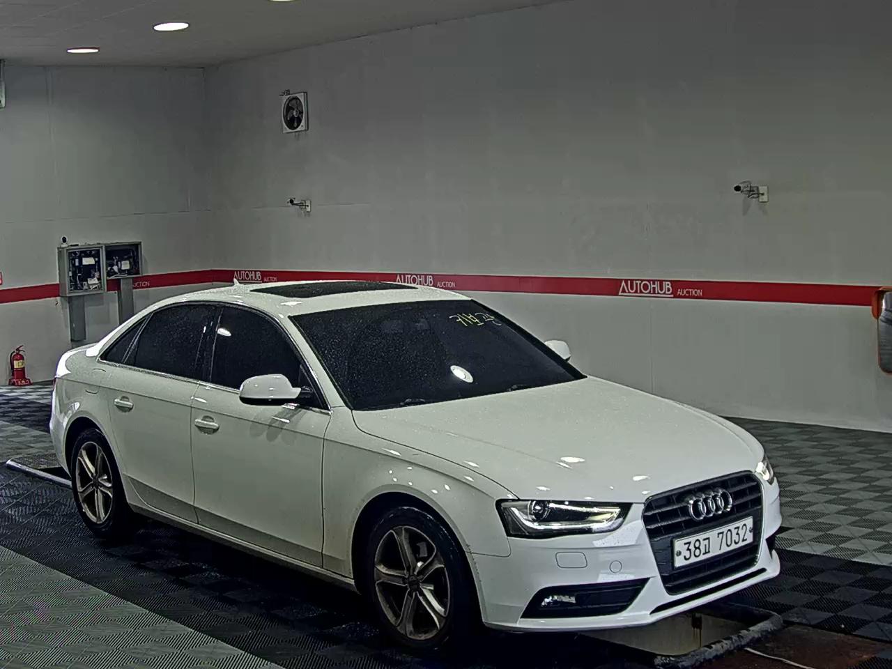 أودي إيه 4 (4Th Gen) 30 TDI 2015