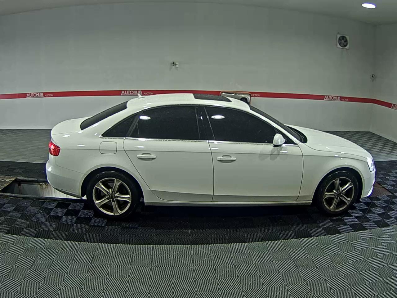 أودي إيه 4 (4Th Gen) 30 TDI 2015