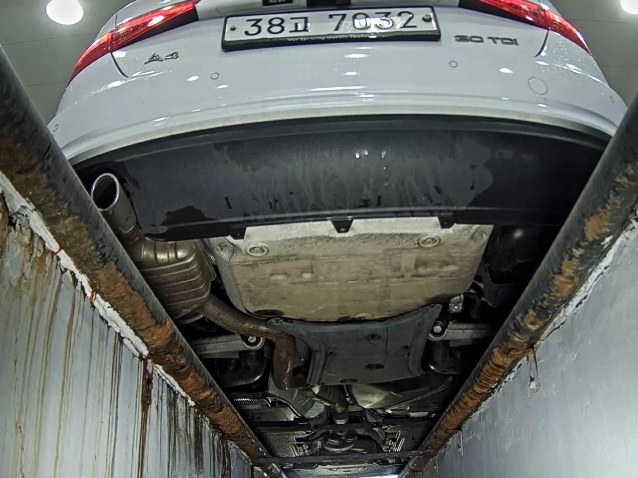 أودي إيه 4 (4Th Gen) 30 TDI 2015