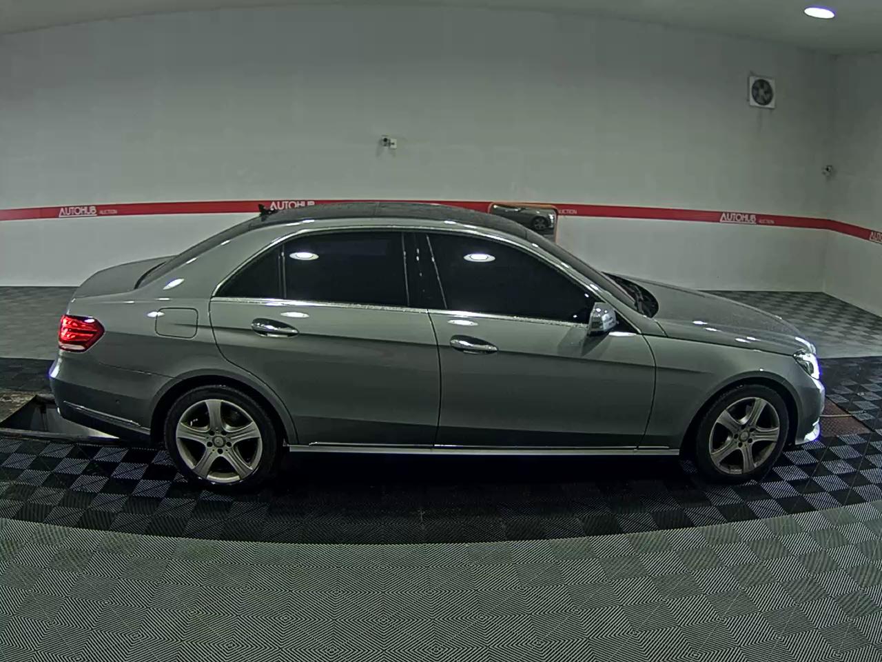 مرسيدس بنز E Class (4Th Gen) E250 Cdi فورماتيك 2014 4MATIC