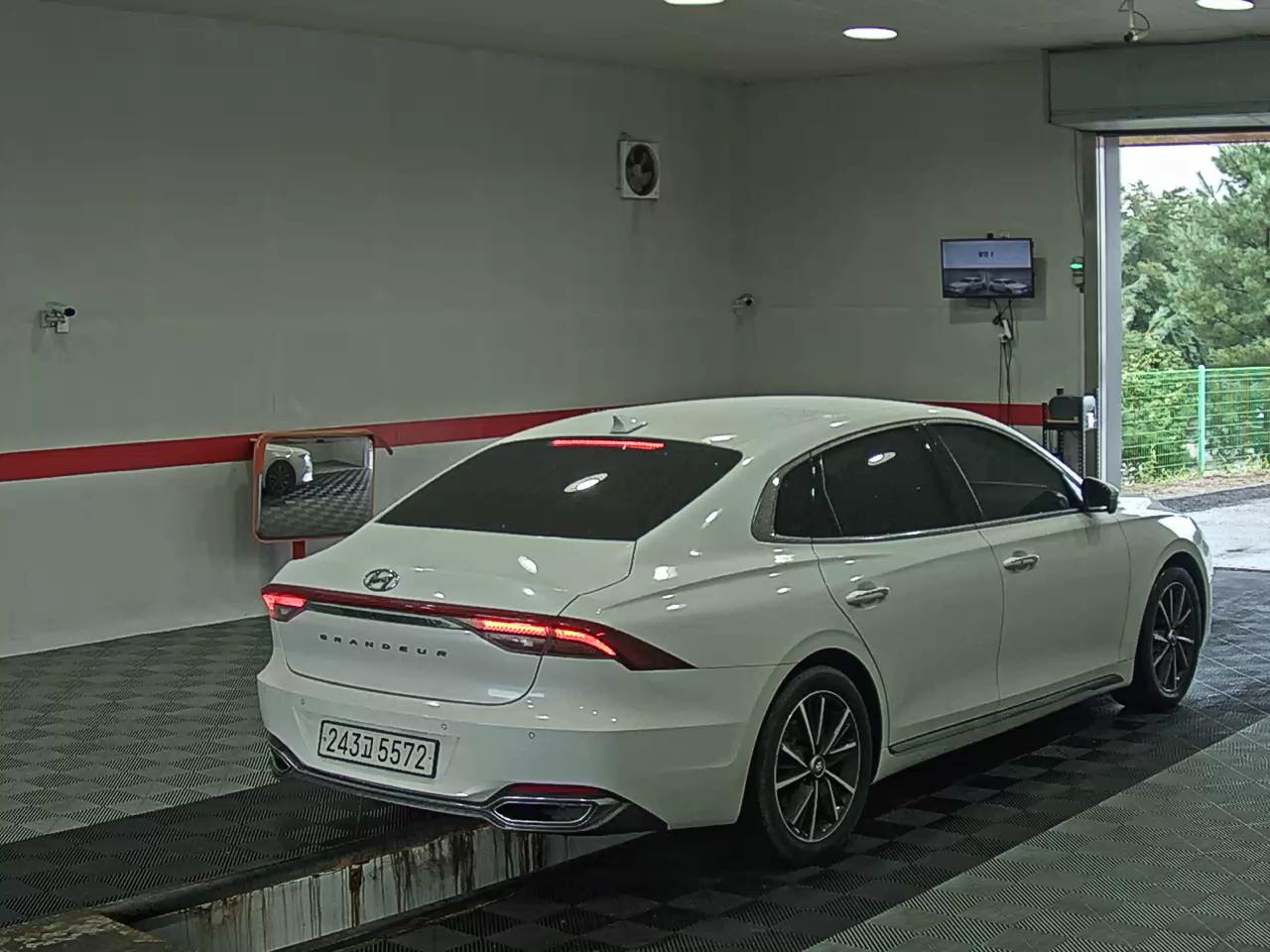 هيونداي جرانديور 2022 IG LE BLANC