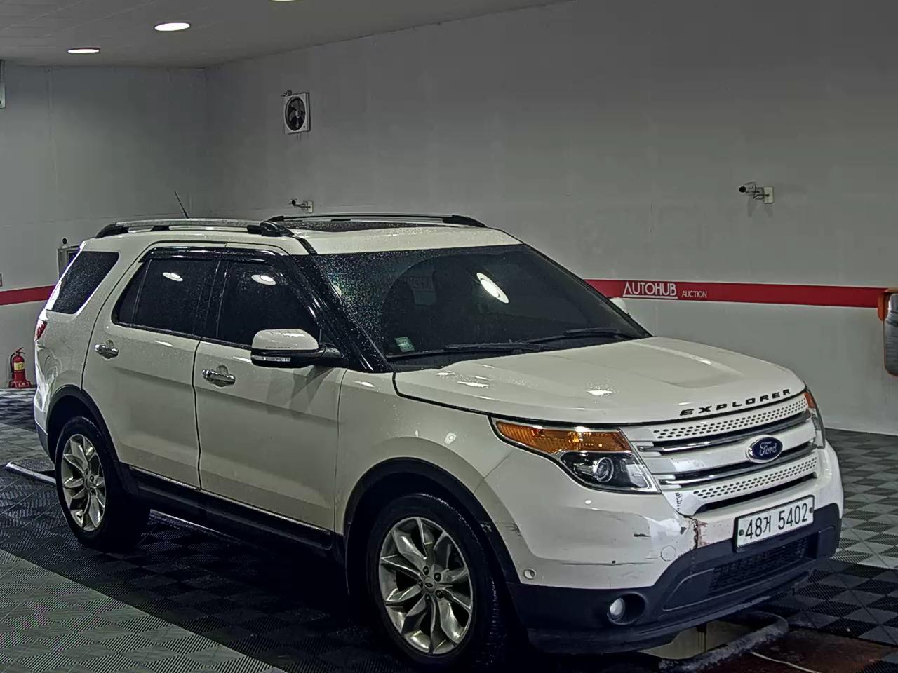 فورد إكسبلورر (5Th Gen) 3.5 V6 دفع رباعي ليميتد 2014