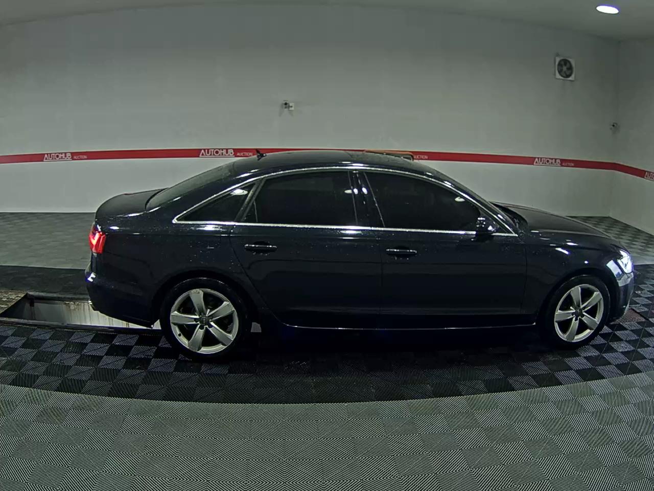 أودي إيه 6 (4Th Gen) 2.0 Tfsi كواترو Dynamic 2014