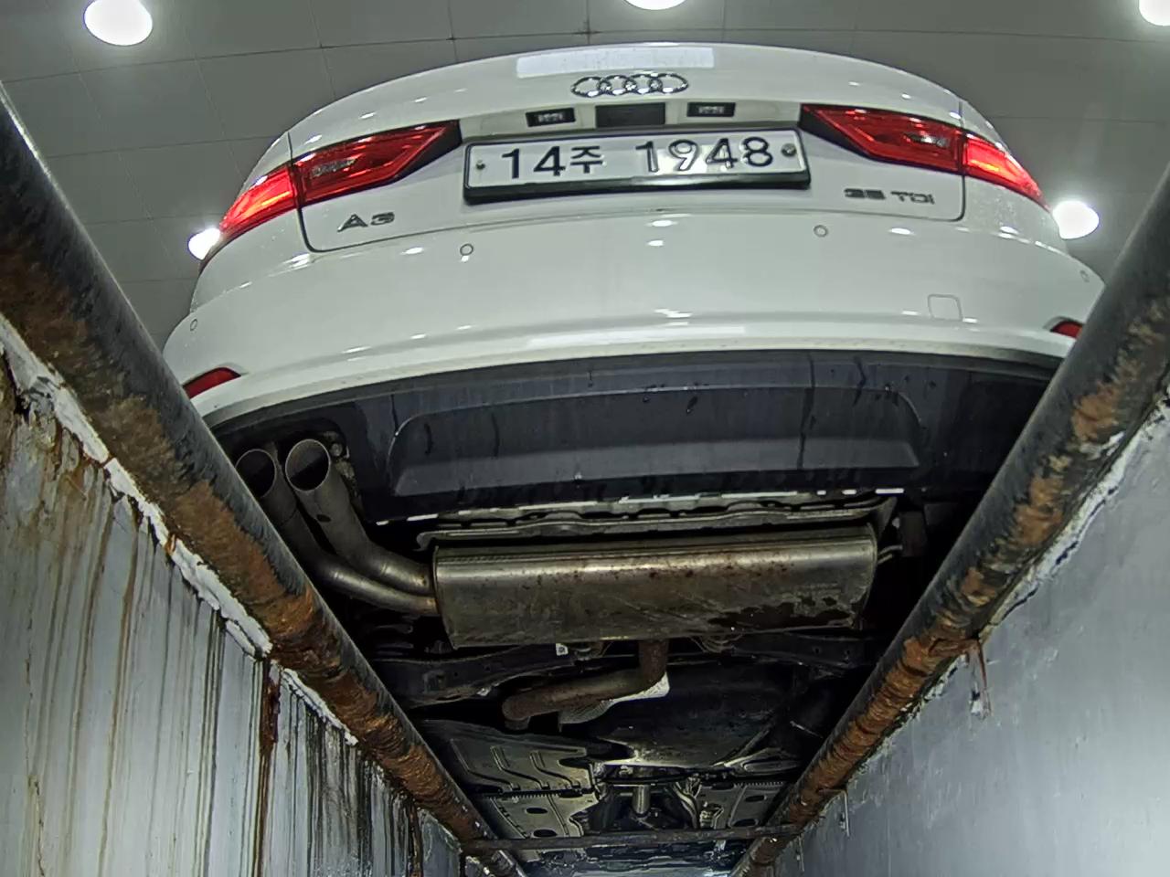 أودي إيه 3 (3Rd Gen) 35 TDI Dynamic 2015