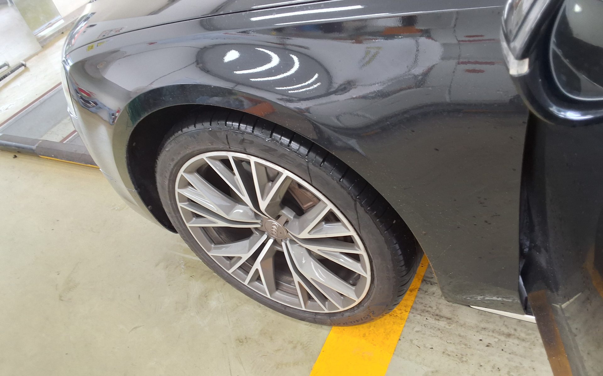 أودي إيه 8 (3Rd Gen) 50 TDI كواترو 2015
