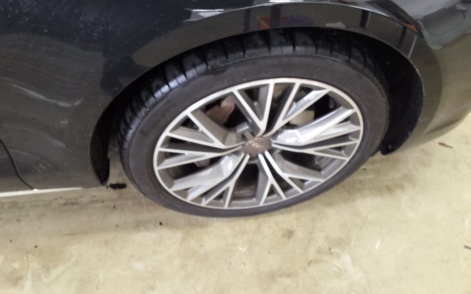 أودي إيه 8 (3Rd Gen) 50 TDI كواترو 2015