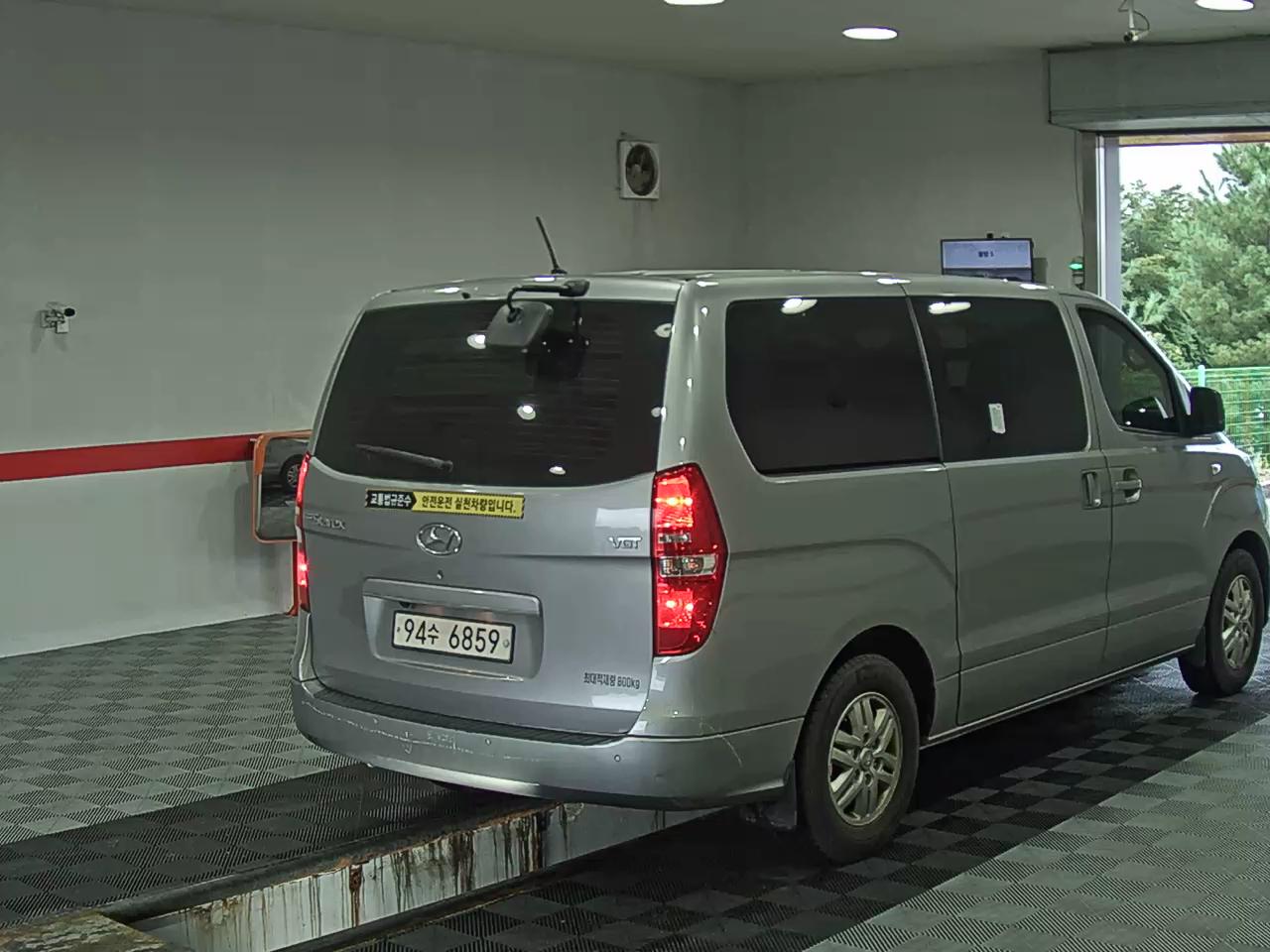 هيونداي الجديد جراند ستاركس 3 Seater ديزل فان سمارت 2021 VAN SMART