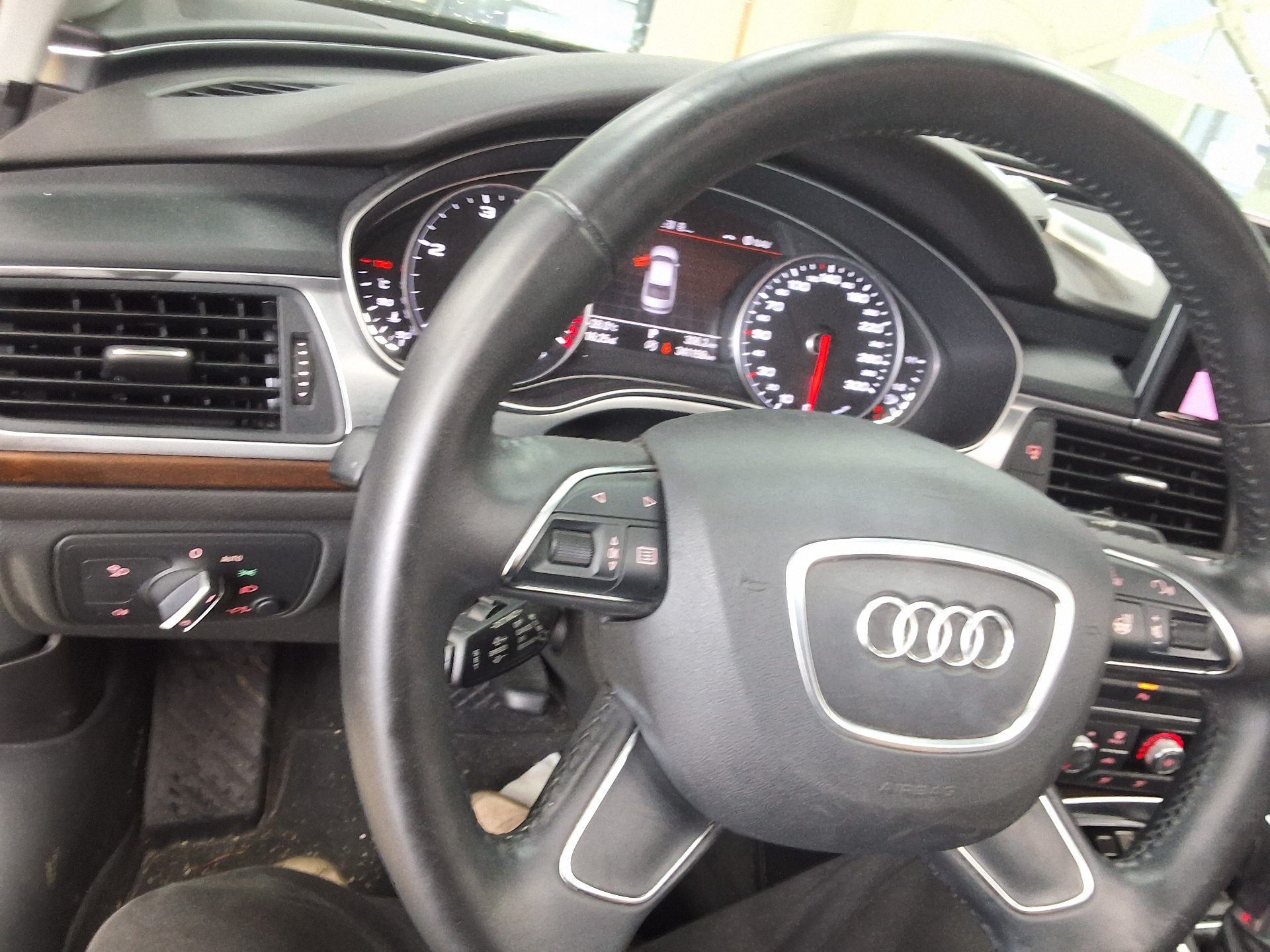 أودي إيه 6 (4Th Gen) 3.0 TDI كواترو Led Pack 2014