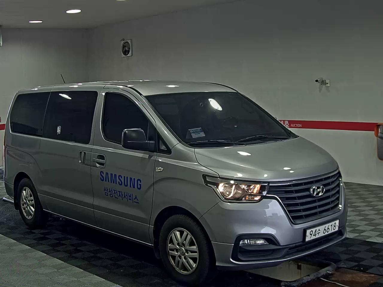 هيونداي الجديد جراند ستاركس 3 Seater ديزل فان سمارت 2021 VAN SMART