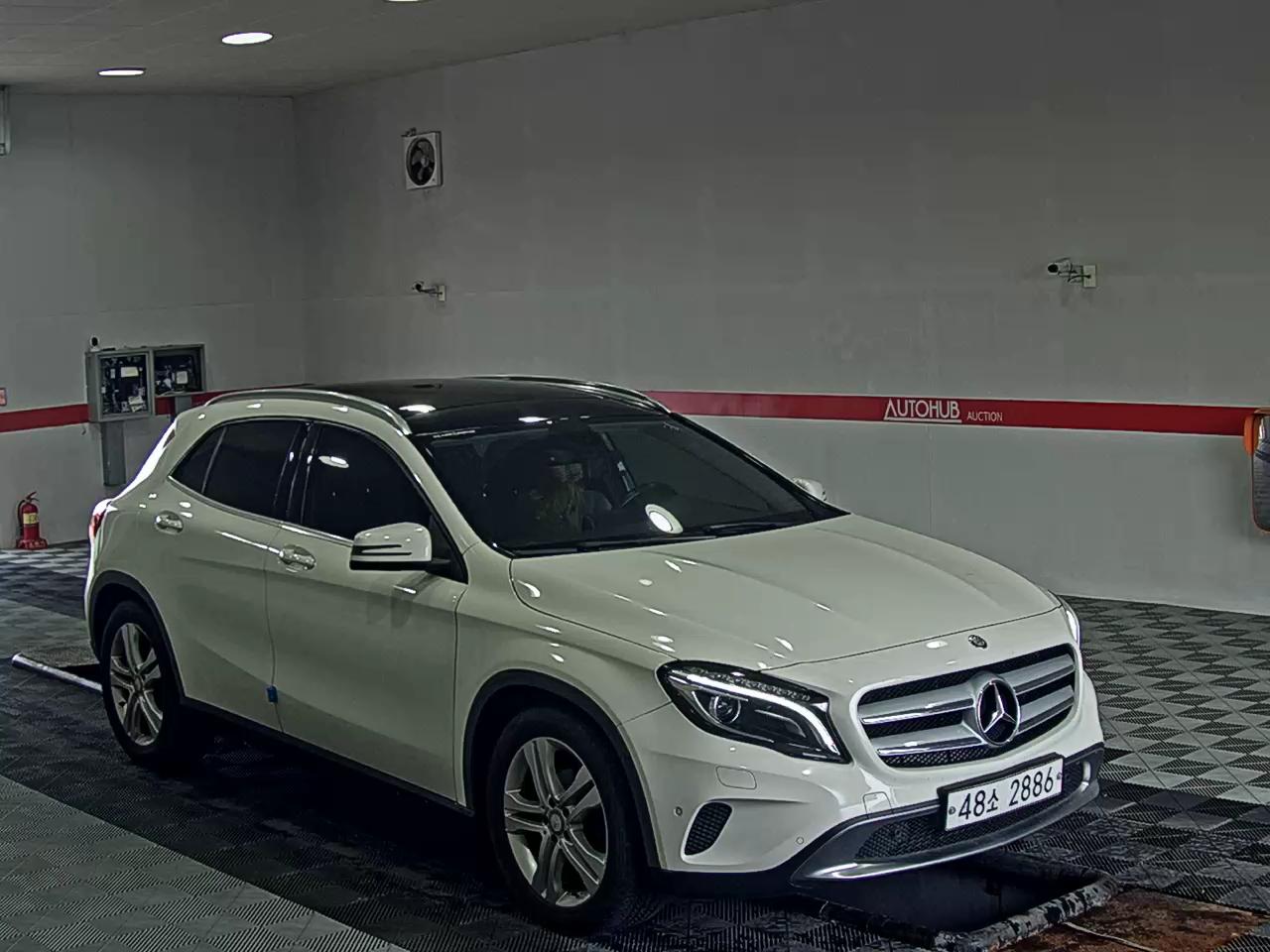 مرسيدس بنز جي إل إيه Class جي إل إيه 200 Cdi 2015