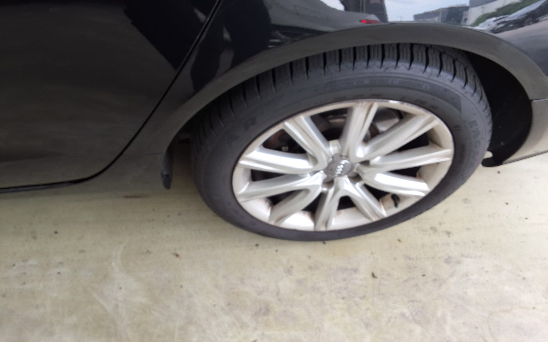أودي إيه 6 (4Th Gen) 3.0 TDI كواترو 2012