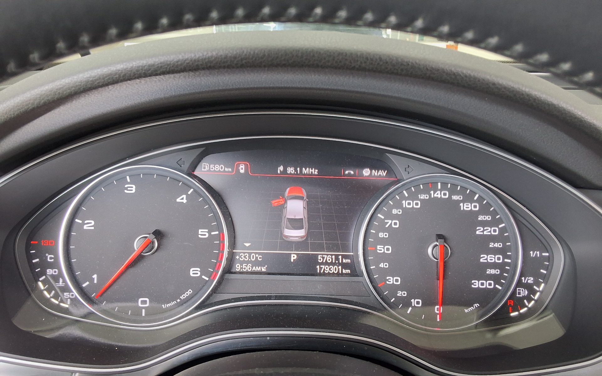 أودي إيه 6 (4Th Gen) 3.0 TDI كواترو 2012