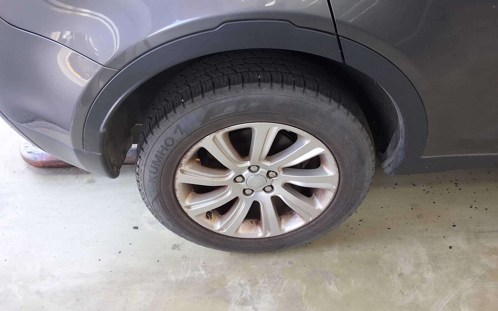 لاند روفر Rover Discovery Sport 2.0 Td4 Se 2016 SPORT SE