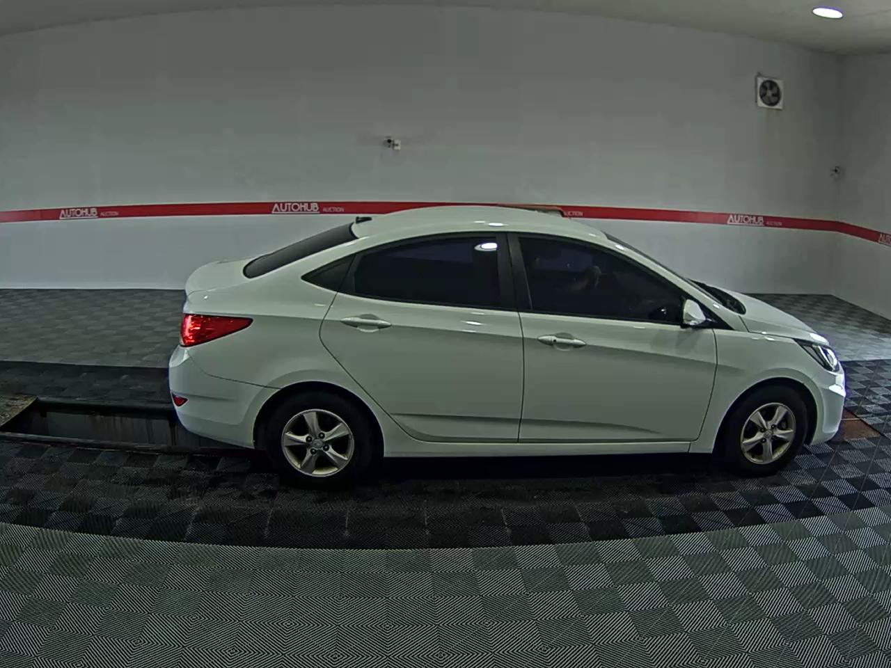 هيونداي جديد أكسنت 1.4 Vvt مودرن 2014 MODERN