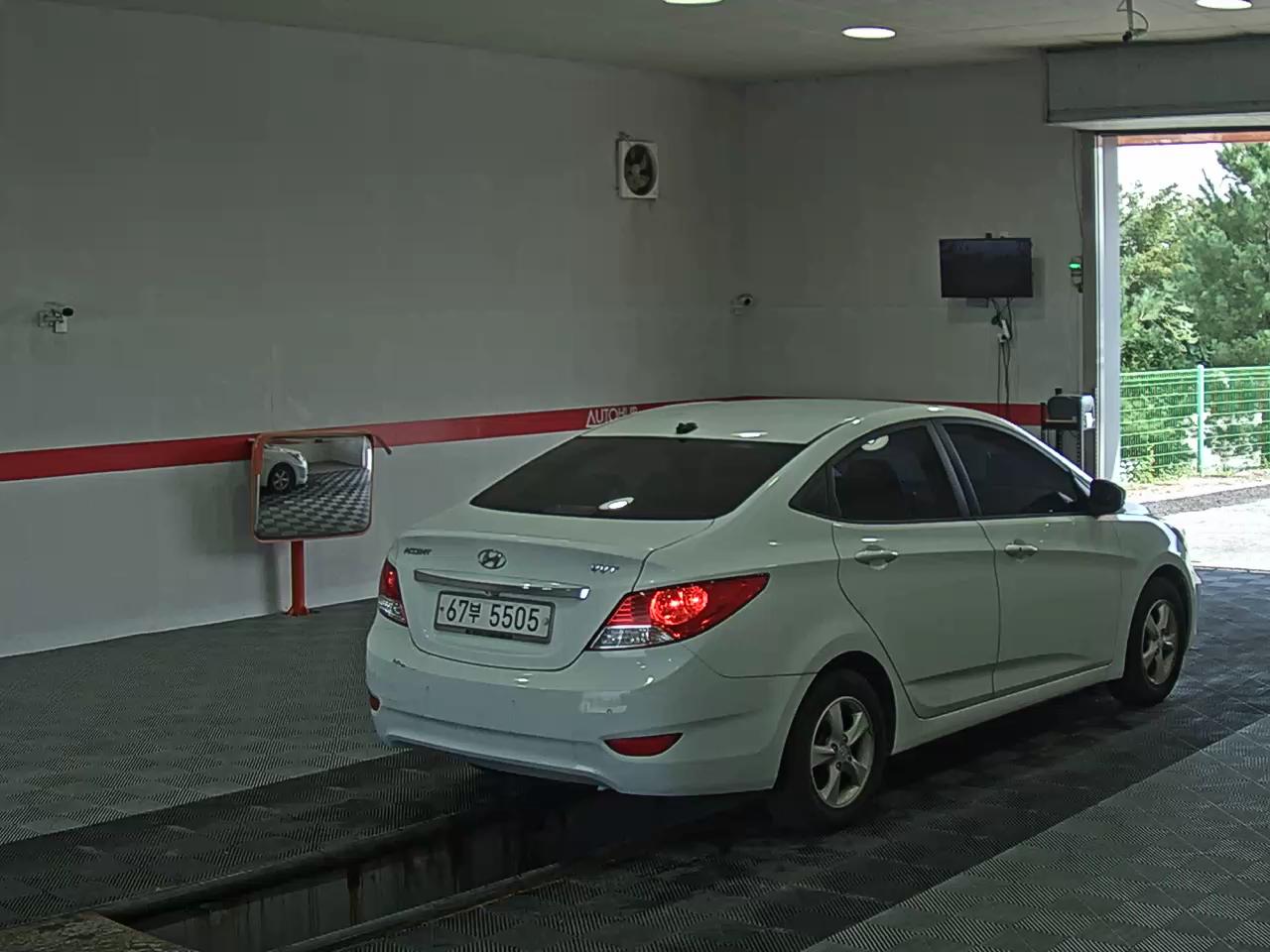 هيونداي جديد أكسنت 1.4 Vvt مودرن 2014 MODERN