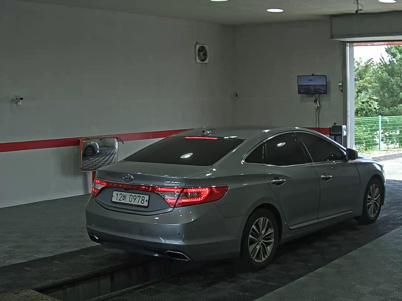 هيونداي جرانديور 2016 MODERN