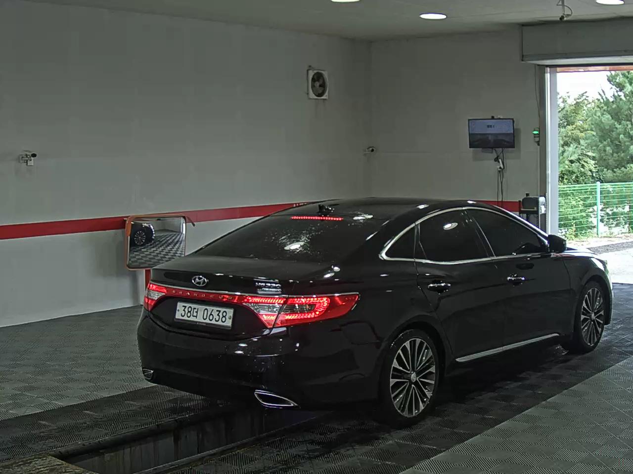 هيونداي جرانديور 2013