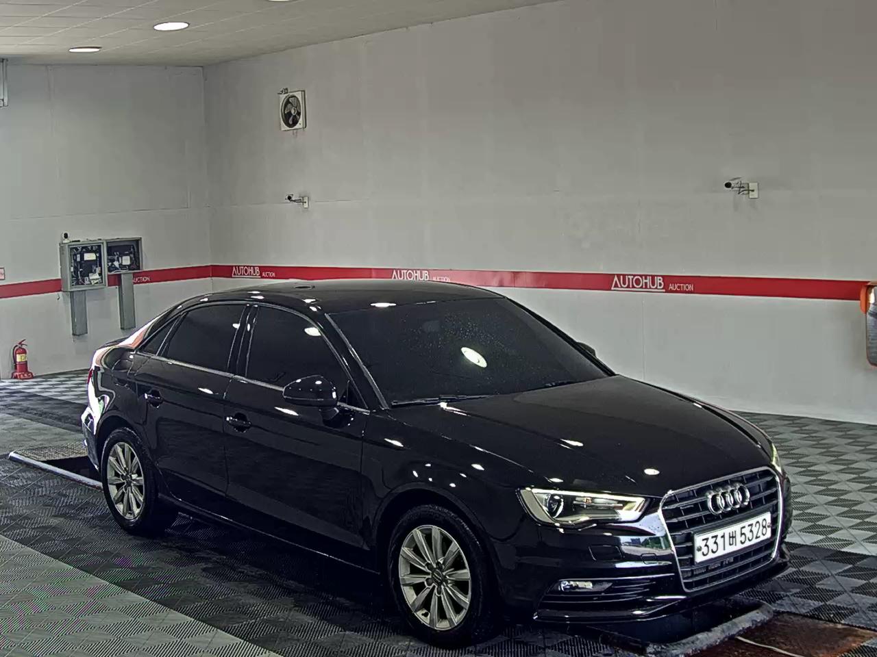 أودي إيه 3 (3Rd Gen) 25 TDI Dynamic 2015