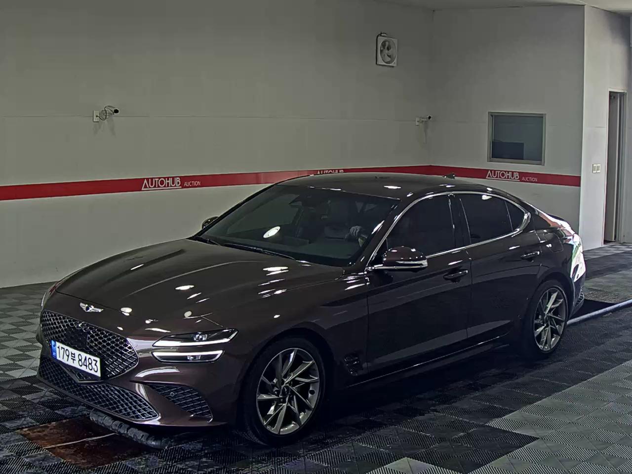 Genesis G70