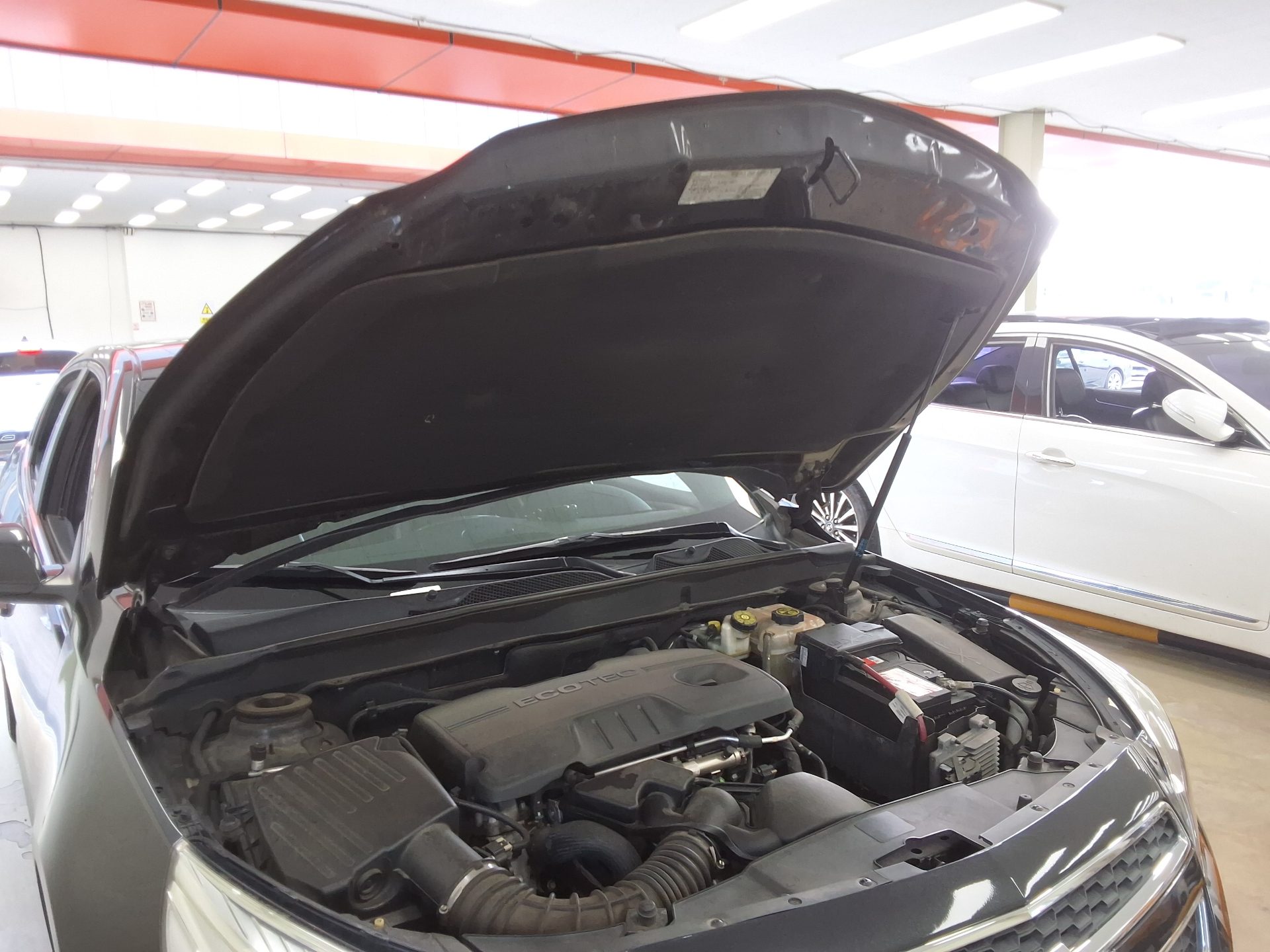 شيفروليه (Daewoo) ماليبو 2.0 بنزين Lt ديلوكس Pack 2015 LT