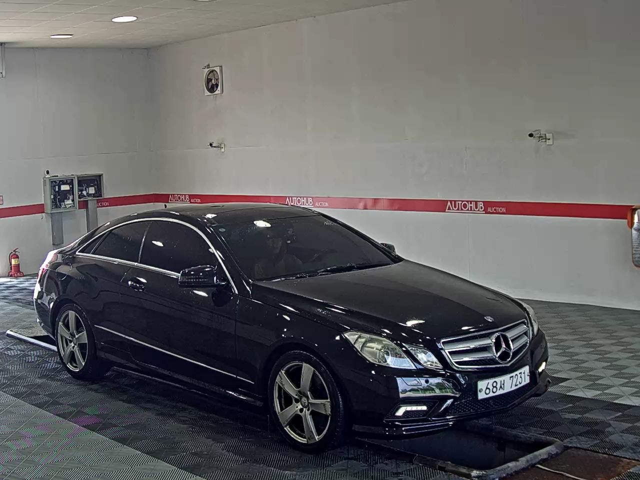مرسيدس بنز E Class (4Th Gen) كوبيه E350 2010 E350