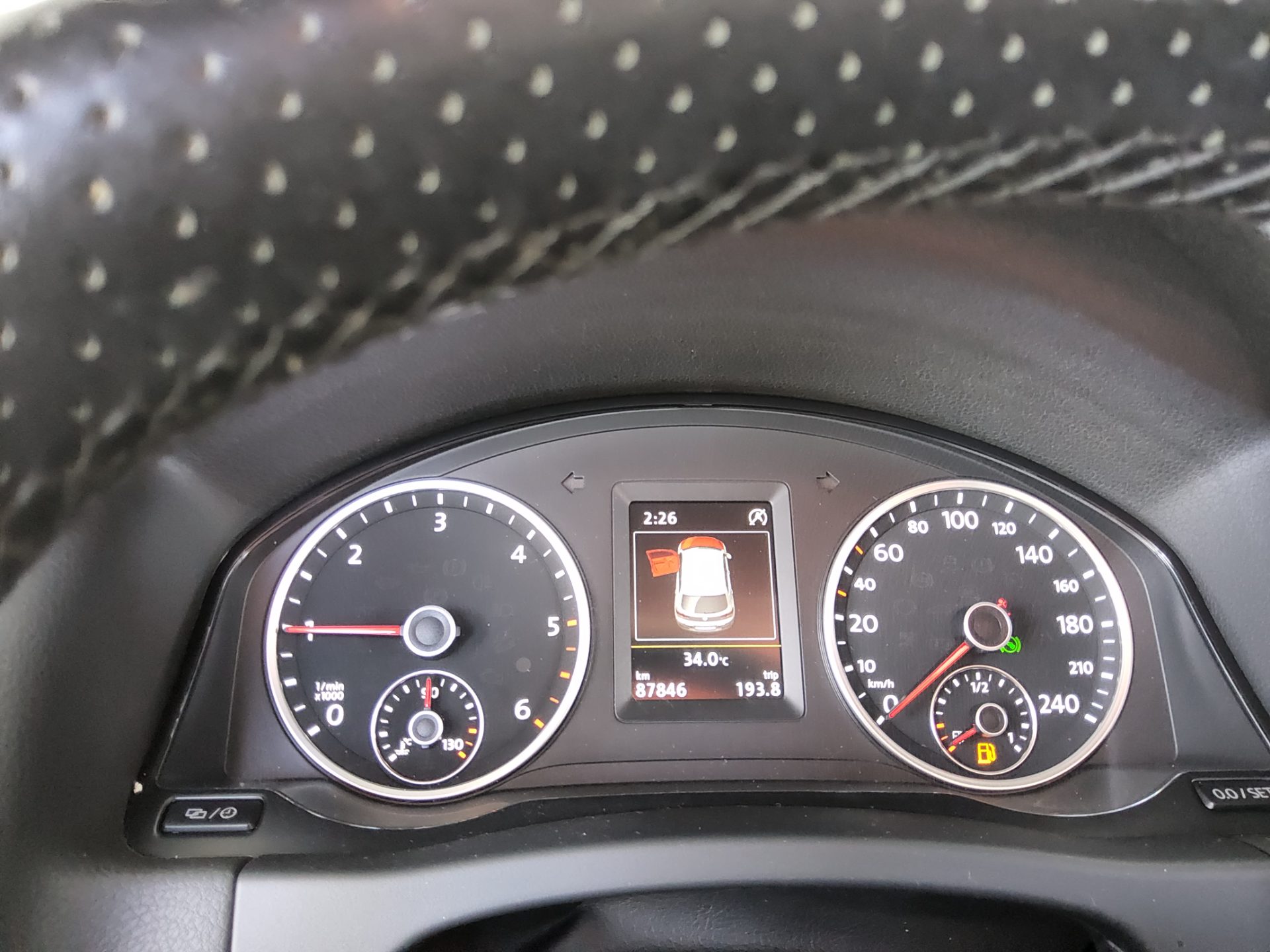 فولكس فاجن تيجوان 2.0 TDI Bluemotion R Line 2016 LINE
