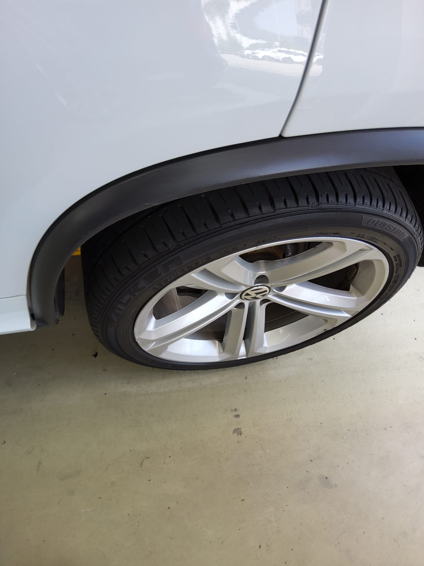 فولكس فاجن تيجوان 2.0 TDI Bluemotion R Line 2016 LINE