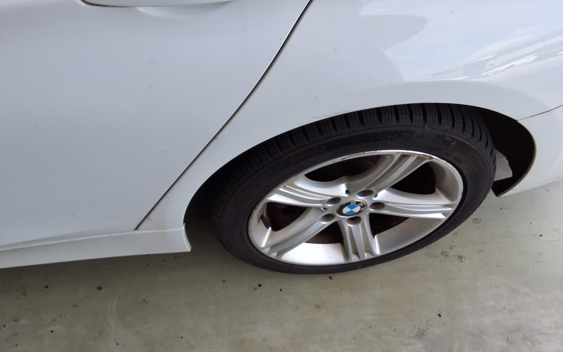 بي إم دبليو 3 Series (6Th Gen) 320D 2013 320d