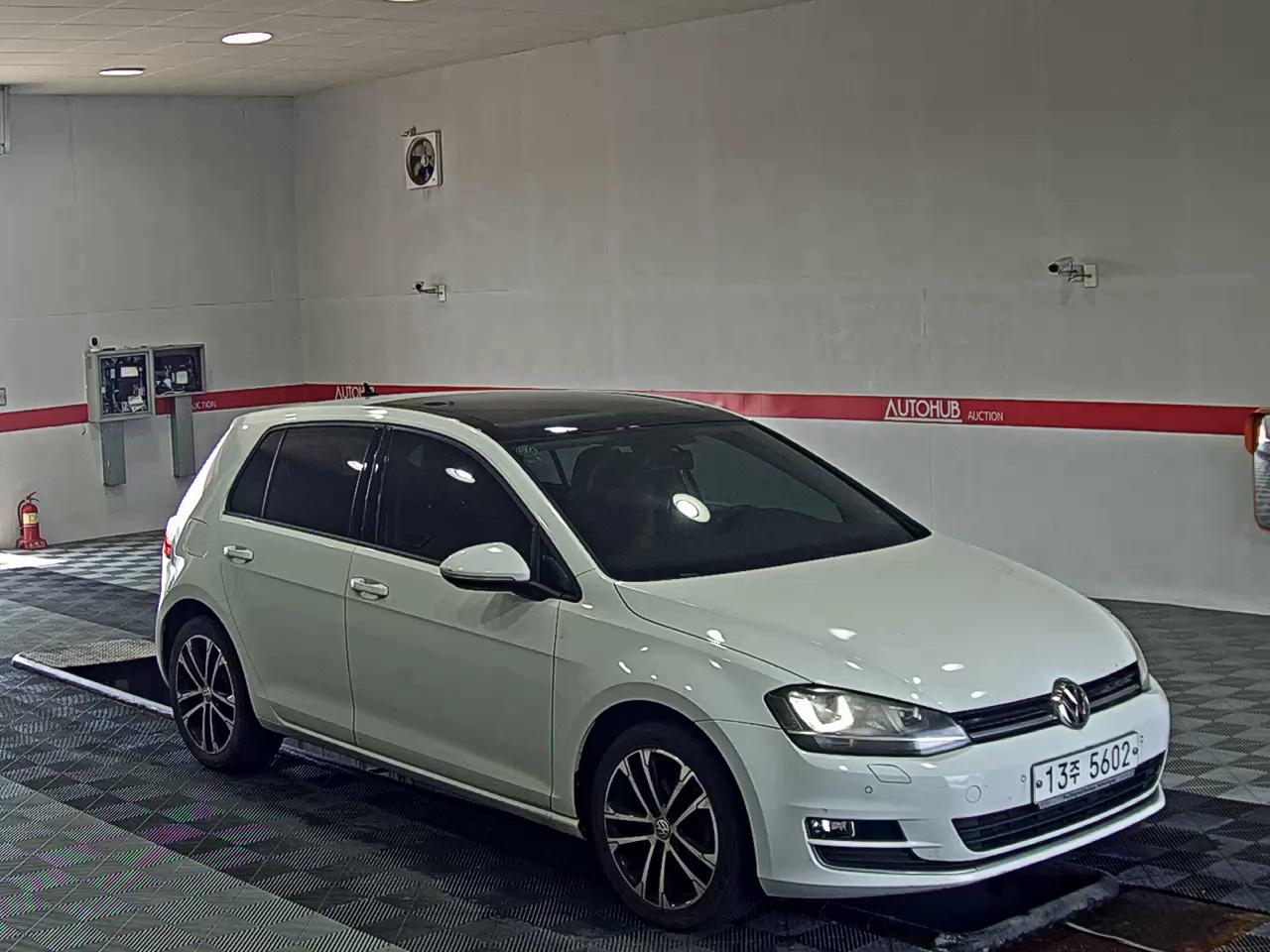 فولكس فاجن جولف (7Th Gen) 2.0 TDI بريميوم 2014 بريميوم