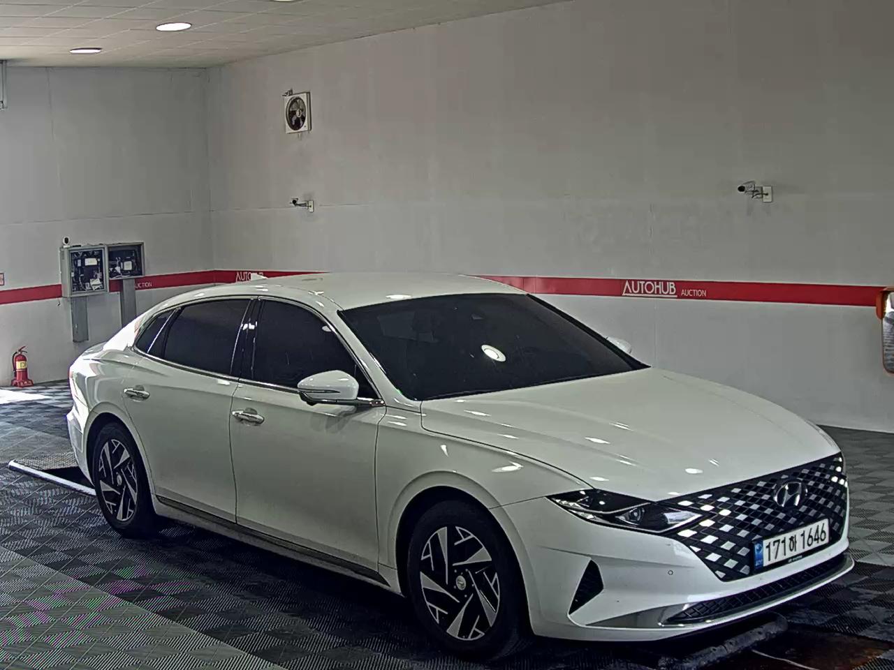هيونداي جرانديور 2022 IG LE BLANC