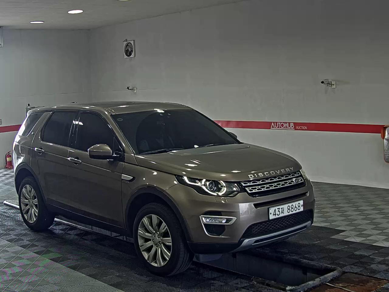 لاند روفر Rover Discovery Sport 2.2 Sd4 Hse لكجري 2015 SPORT فاخر